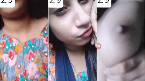 Bangladeshi big boob horny girl fingering