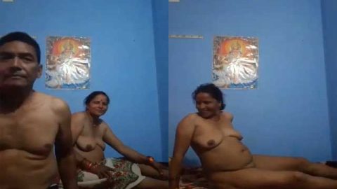 Mature couple fucking at home MMS sex clip