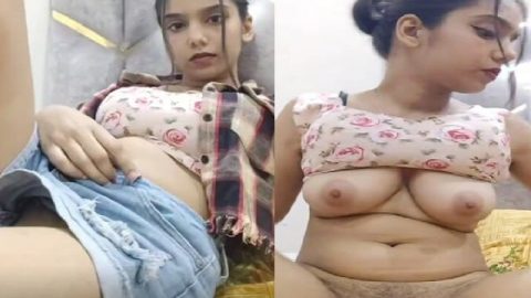 Indian hottie Haseena Khan nude fingering on live call