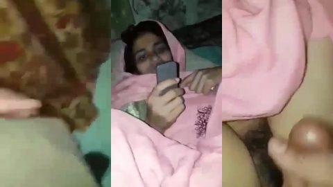 Pakistani horny aunty secretly fucking pussy from lover