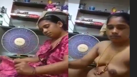 Telugu wife strips nighty and gives blowjob to husband
