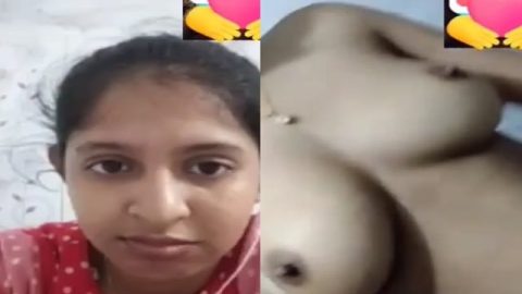 Innocent girl big boobs showing on video call