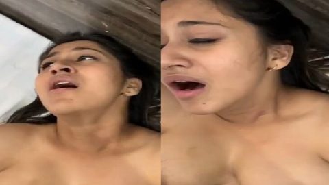 Sex with moans by horny Indian girlfriend MMS