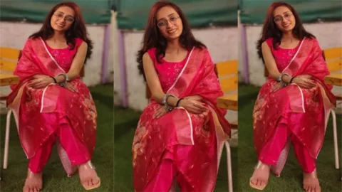 Beautiful Sexy Indian - Horny Girl Pussy Rubbing